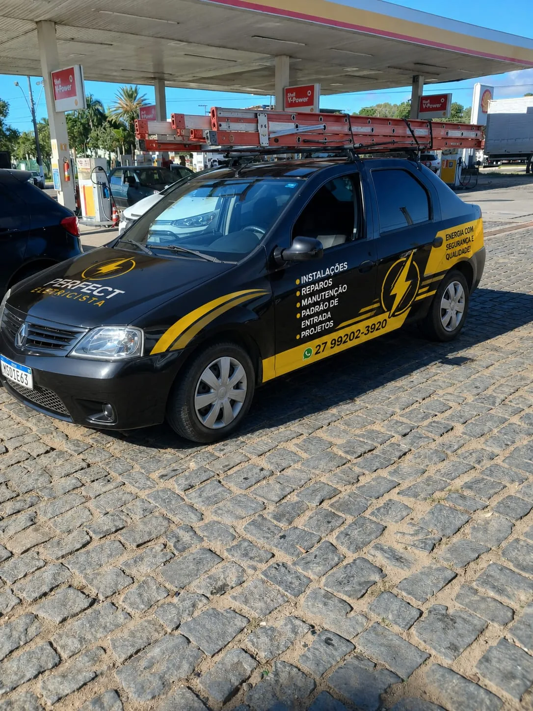 Veículo da Perfect Eletricista para atendimento na Grande Vitória